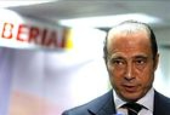 Iberia emprende un nuevo vuelo: Antonio Vázquez cesa como presidente de la aerolínea