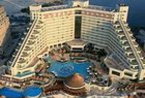 A Meliá Hotels se le cae el beneficio