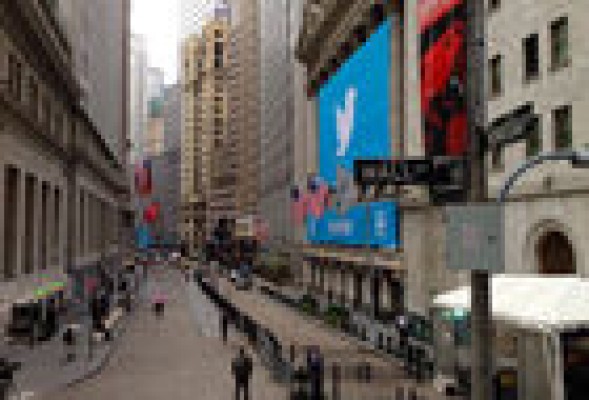 Se desata la locura en Wall Street por Twitter: a punto de duplicar su valor