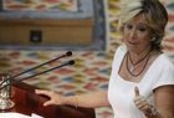 Aguirre no ve otra opción para RTVV y confía que no pase igual con Telemadrid