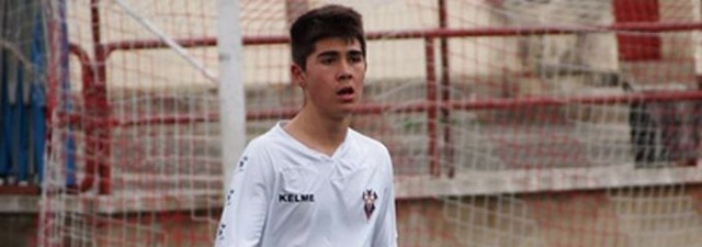 El VCF lleva dos meses intentando fichar al juvenil Iván Cifuentes 