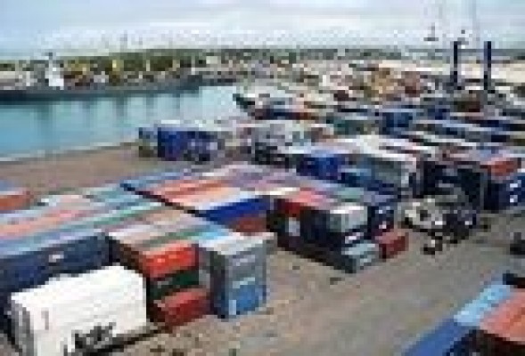 Noatum Ports Valenciana invertirá 100 millones en el Puerto de Valencia 
