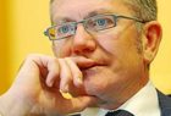 Calabuig asegura que no tiene responsabilidad alguna en agujero Banco Valencia
