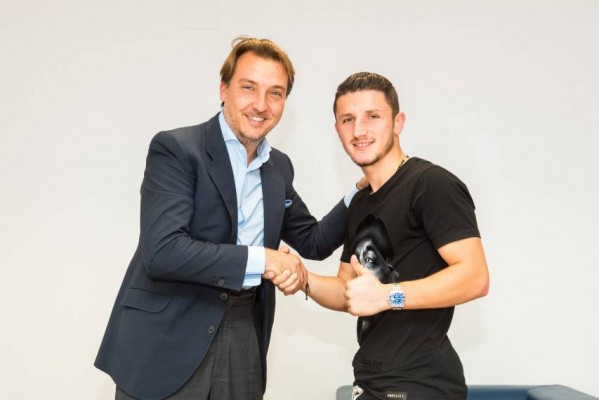 El Levante anuncia la renovación de Bardhi hasta 2022