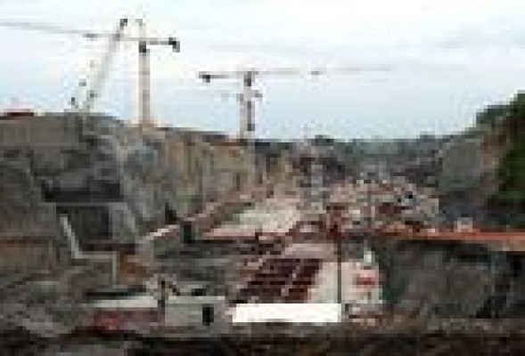 Las grandes constructoras españolas aumentan un 5 por ciento su cartera en el exterior