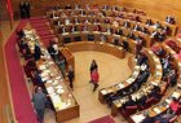 Los nuevos consejeros de RTVV no consiguen ser elegidos en primera votación