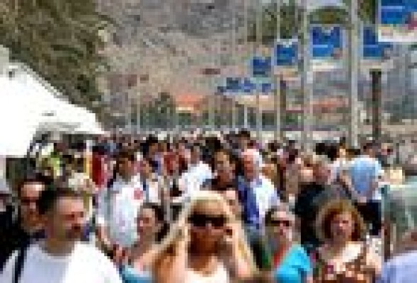 La Comunitat Valenciana registra el mayor incremento de turistas extranjeros con un alza del 11,3%