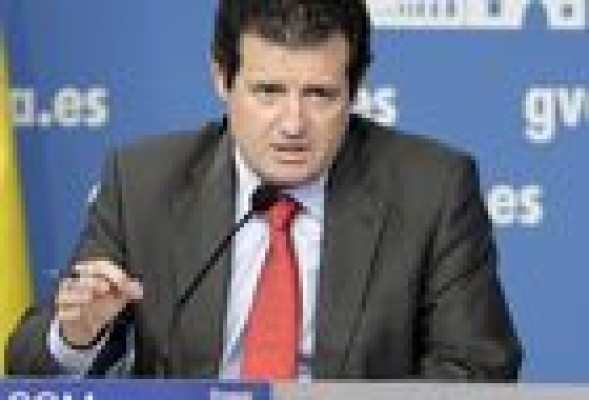 El PP insiste en que la oposición se 'retrate' con la reducción de diputados