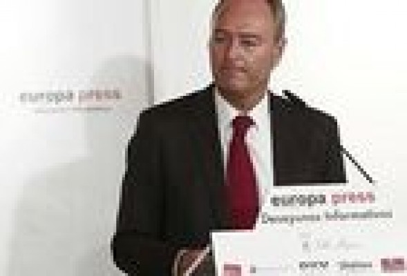 <em>Señor Fabra: es usted quien llega tarde a salvar RTVV</em>