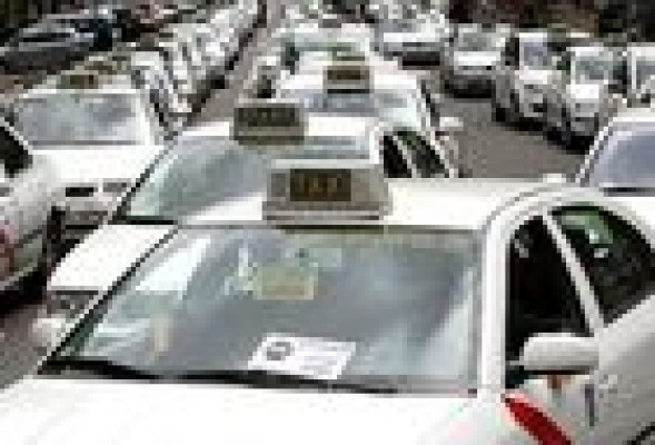 Infraestructuras convoca las pruebas para el carnet de taxi para 2014