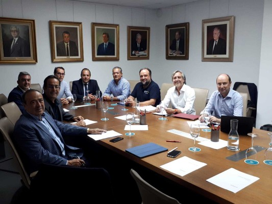 El profesor de la UMH Gómez Gras, elegido nuevo miembro de la Cámara de Comercio de Alicante
