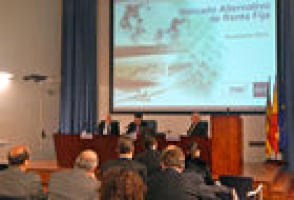 El Consell estudia abrir una línea de financiación para salir al MARF
