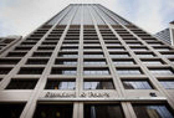 Standard & Poor's reparte entre la banca española aprobados y suspensos