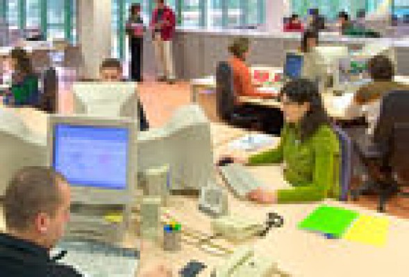 La Seguridad Social pierde 66.829 afiliados en noviembre, su menor descenso en este mes desde 2010