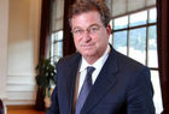 Sabadell compra un banco de Jaime Gilinski en Miami