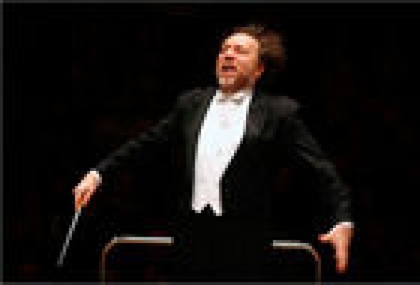 Riccardo Chailly suspende por tercera vez en Valencia y será sustituido por Carlo Rizzi 