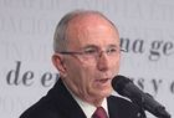 El empresario Francisco Pons asume la presidencia de la Fundación Étnor