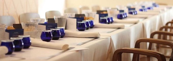 El restaurante El Poblet acoge una cata de aceite virgen extrade la mano del Club de Cata Columela