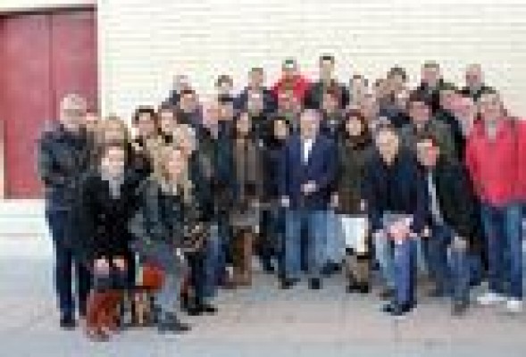 Rus anima a los alcaldes a bajar impuestos 