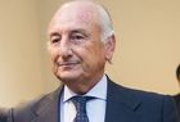El Puerto de Valencia pierde competitividad e insta a ajustar los costes