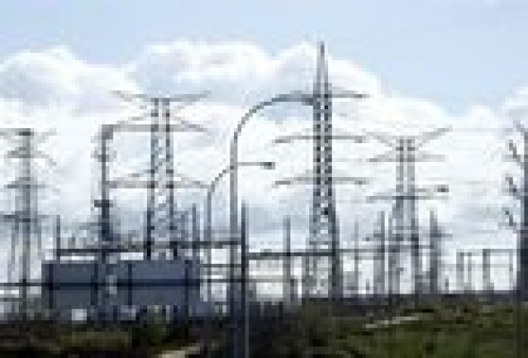 Competencia anula la subasta eléctrica por concurrir 