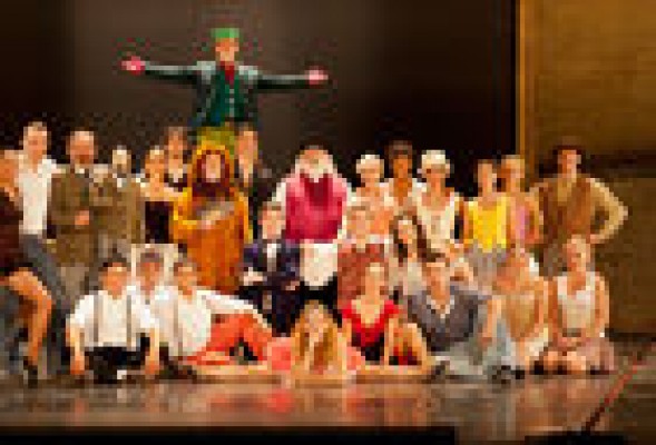Circo: Viaje a la luna con el 'Gran Fele'