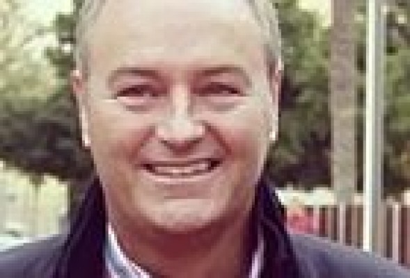 Fabra pide afrontar las elecciones europeas 