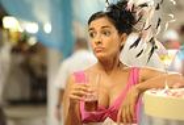 'Tres bodas de más' aguanta como el filme español más visto y se convierte en la sorpresa de la cartelera navideña