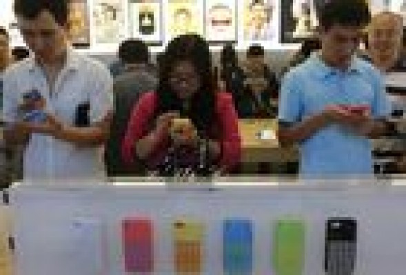 Así son los nuevos móviles 'smartphone' que vienen para 2014