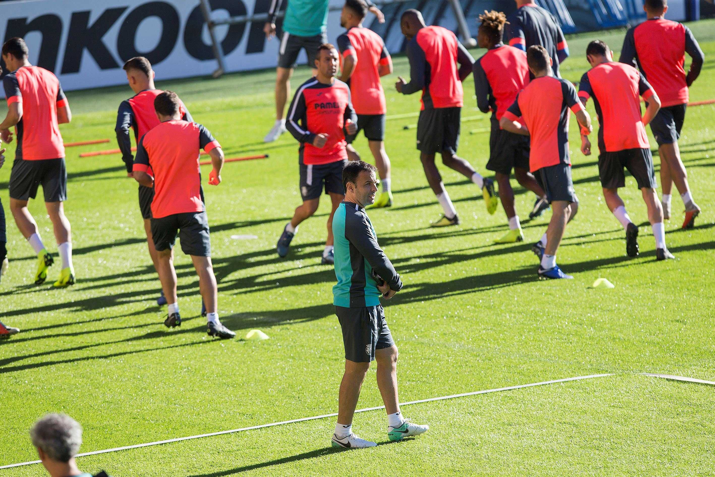 Villarreal y Rapid se juegan tres puntos clave en un grupo muy nivelado y plagados de bajas