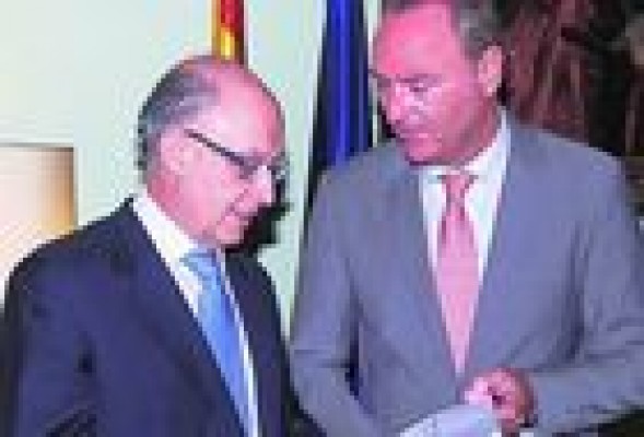 Montoro desmiente a Fabra y asegura que no habrá medidas transitorias de financiación