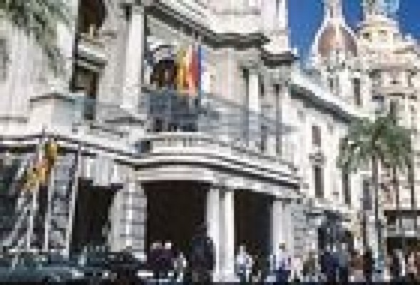 Algunos proveedores municipales cobraron dos veces facturas con el Plan de Pago