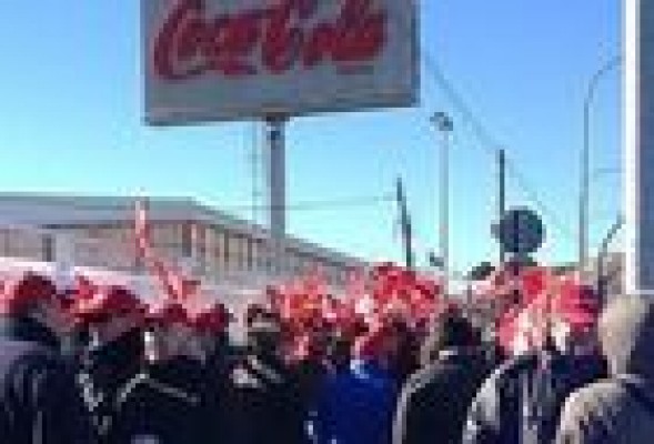 Coca-Cola cierra cuatro plantas en España, incluida la de Alicante