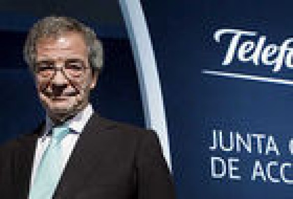 Telefónica negocia con la banca su refinanciación y amortización de deuda