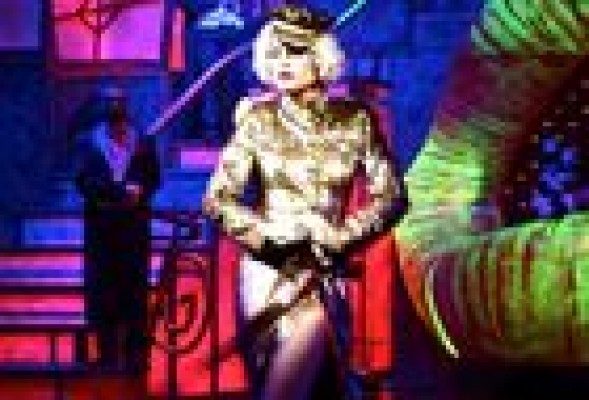 El cabaret vuelve a escena en Valencia para reivindicar la figura de la mujer
