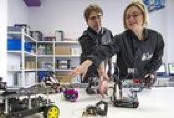 Science Fantasy abre en Valencia una escuela de ciencia pionera en España