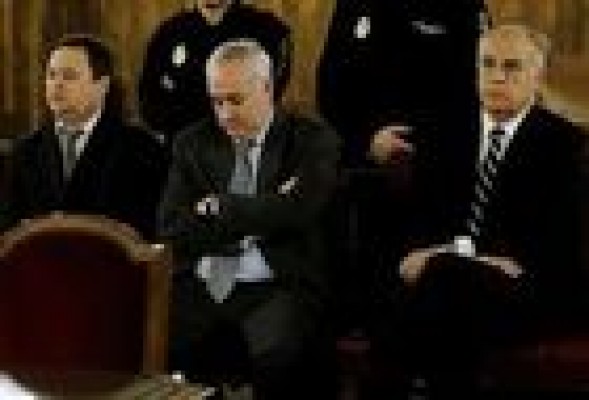Una exdirectora recibió el aviso de que tuviera 