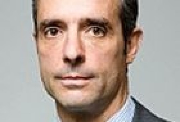 La 'nueva banca valenciana' empieza a competir tras las absorciones