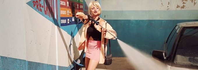 Najwa Nimri recupera el inglés y la música electrónica en su nuevo disco