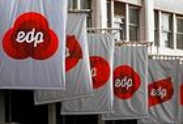 Iberdrola comienza a salirse de la portuguesa EDP: vende el 4,57%