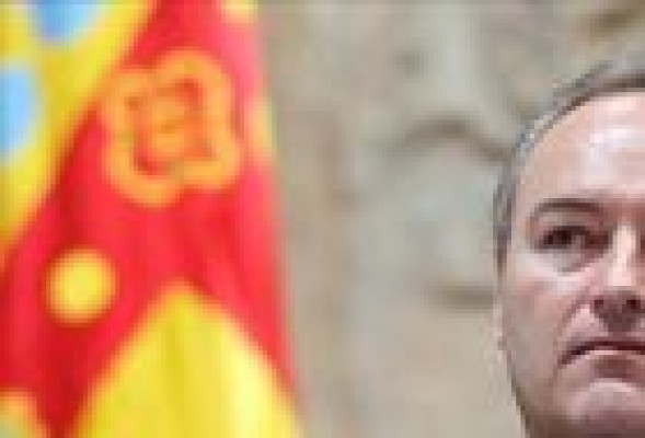Fabra no responderá este mes a preguntas de control en Les Corts