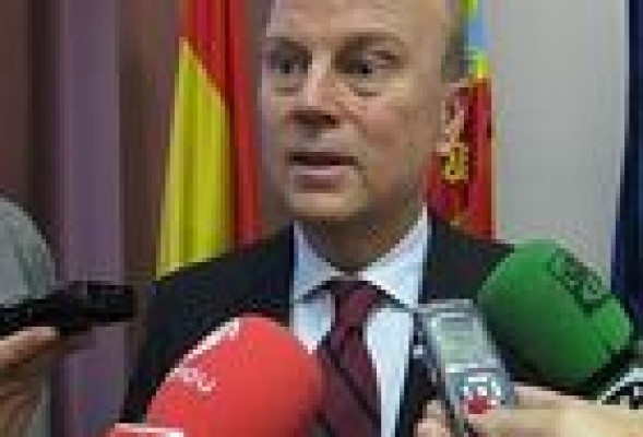 Buch anuncia una línea de ayudas de un millón de euros para emprendedores no tecnológicos