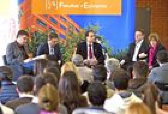 Castellano, Puig, Morera y Marga Sanz debaten sobre universitarios y empleo