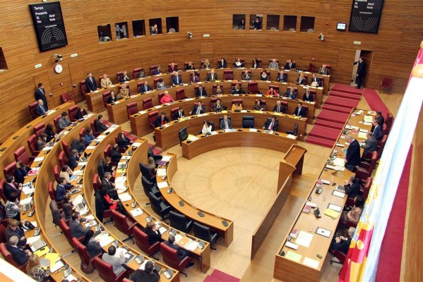 Amplían al 9 de noviembre el plazo para presentar los planes de trabajo para la comisión sobre Taula