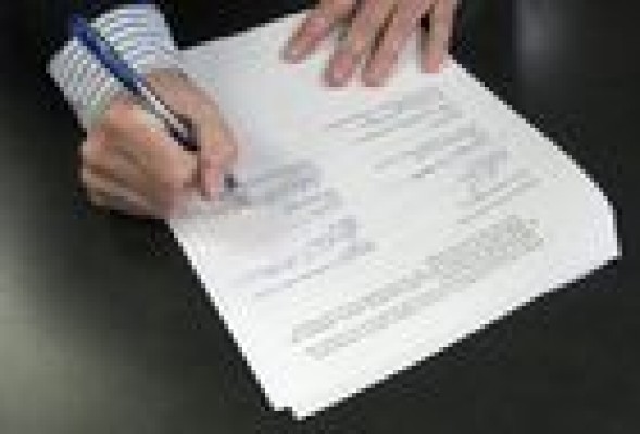 La OCDE vuelve a reclamar a España un contrato único