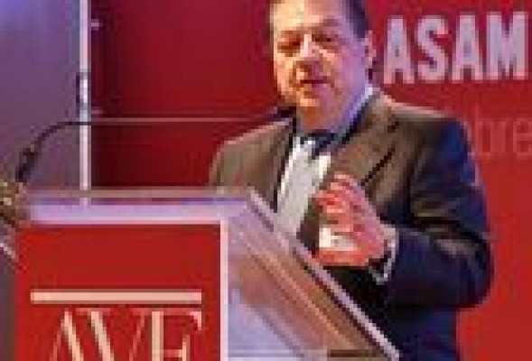 Las grandes fortunas valencianas derrochan optimismo para 2014