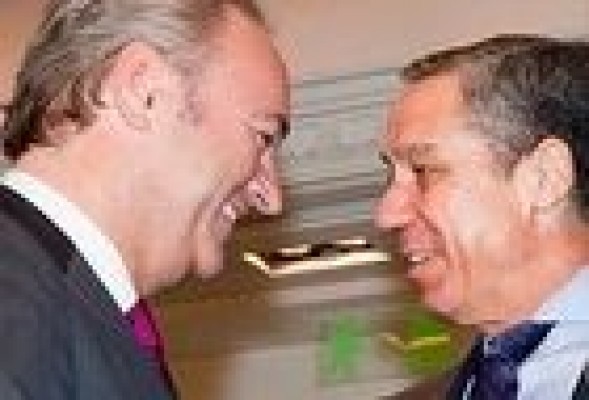 Fabra propone elección directa por los ciudadanos para al menos un tercio de los diputados valencianos