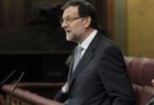 Rajoy anuncia que los contribuyentes que ganan menos de 12.000 euros no pagarán IRPF desde 2015