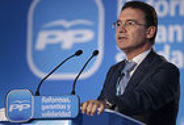 Castellano envía una carta a Puig para dialogar sobre la reforma electoral de Fabra