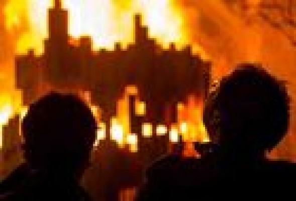Alternativa en las Fallas: así son los jóvenes de la renovación fallera 